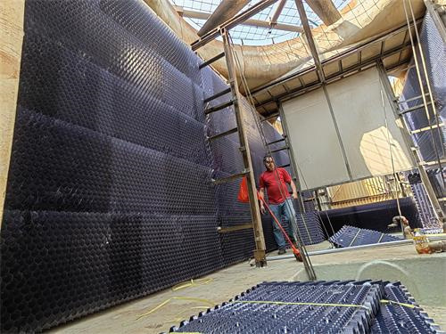 淺談冷卻塔冬季結冰問題(冷卻塔補水如何避免結冰)