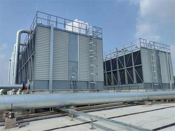冷卻塔風冷和區別(風冷式冷卻塔工作原理)